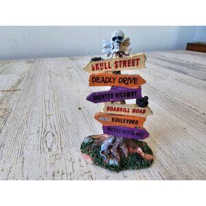 Lemax Halloween sign skull Crow rat decor